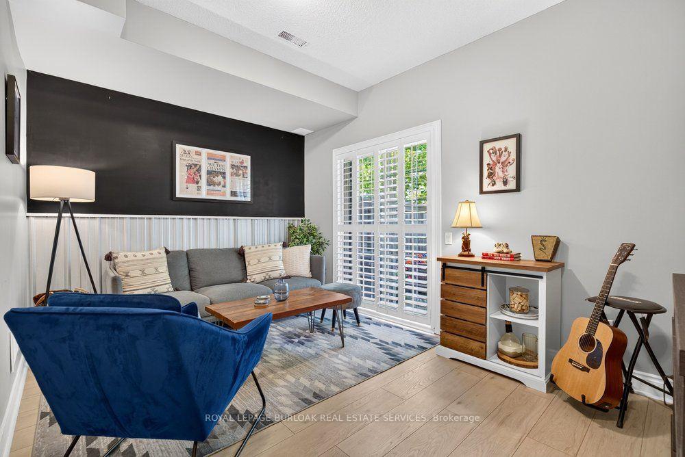 Photo 24 of Unit 40, 5080 Fairview Street, Burlington, Appleby — HOMEH