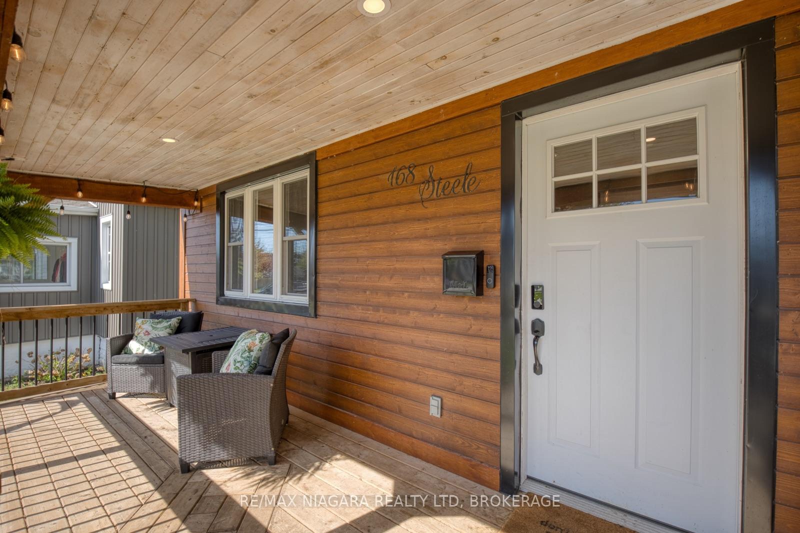 Photo 4 of 168 Steele Street, Port Colborne, Sugarloaf — HOMEH