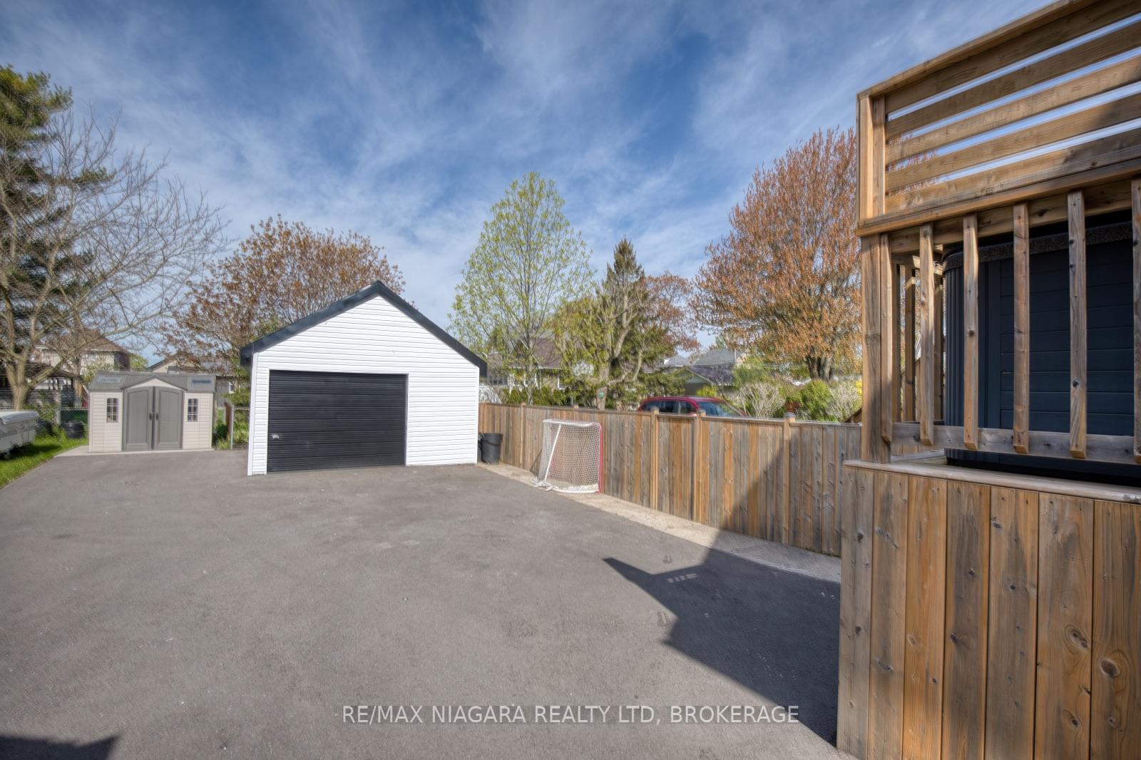 Photo 6 of 168 Steele Street, Port Colborne, Sugarloaf — HOMEH