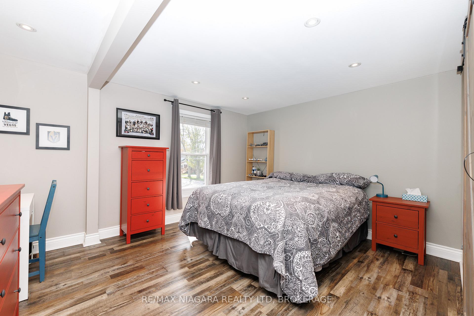Photo 27 of 168 Steele Street, Port Colborne, Sugarloaf — HOMEH