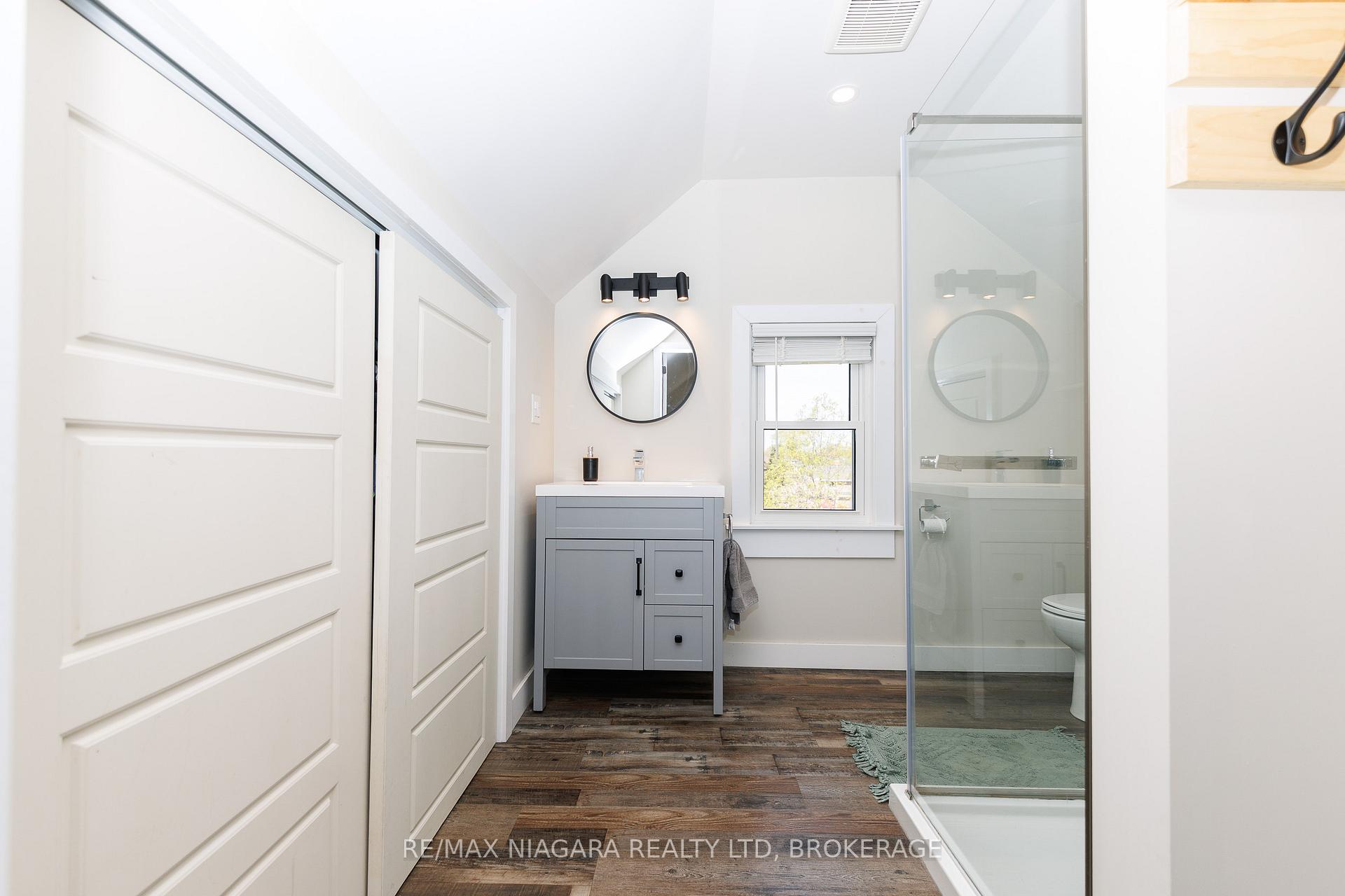 Photo 34 of 168 Steele Street, Port Colborne, Sugarloaf — HOMEH