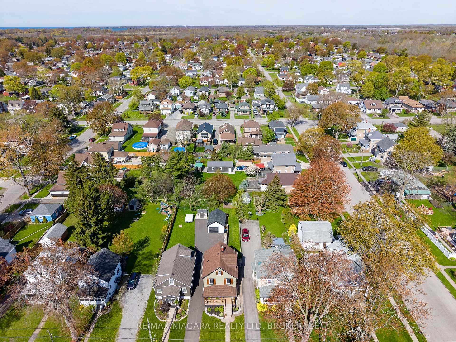 Photo 42 of 168 Steele Street, Port Colborne, Sugarloaf — HOMEH