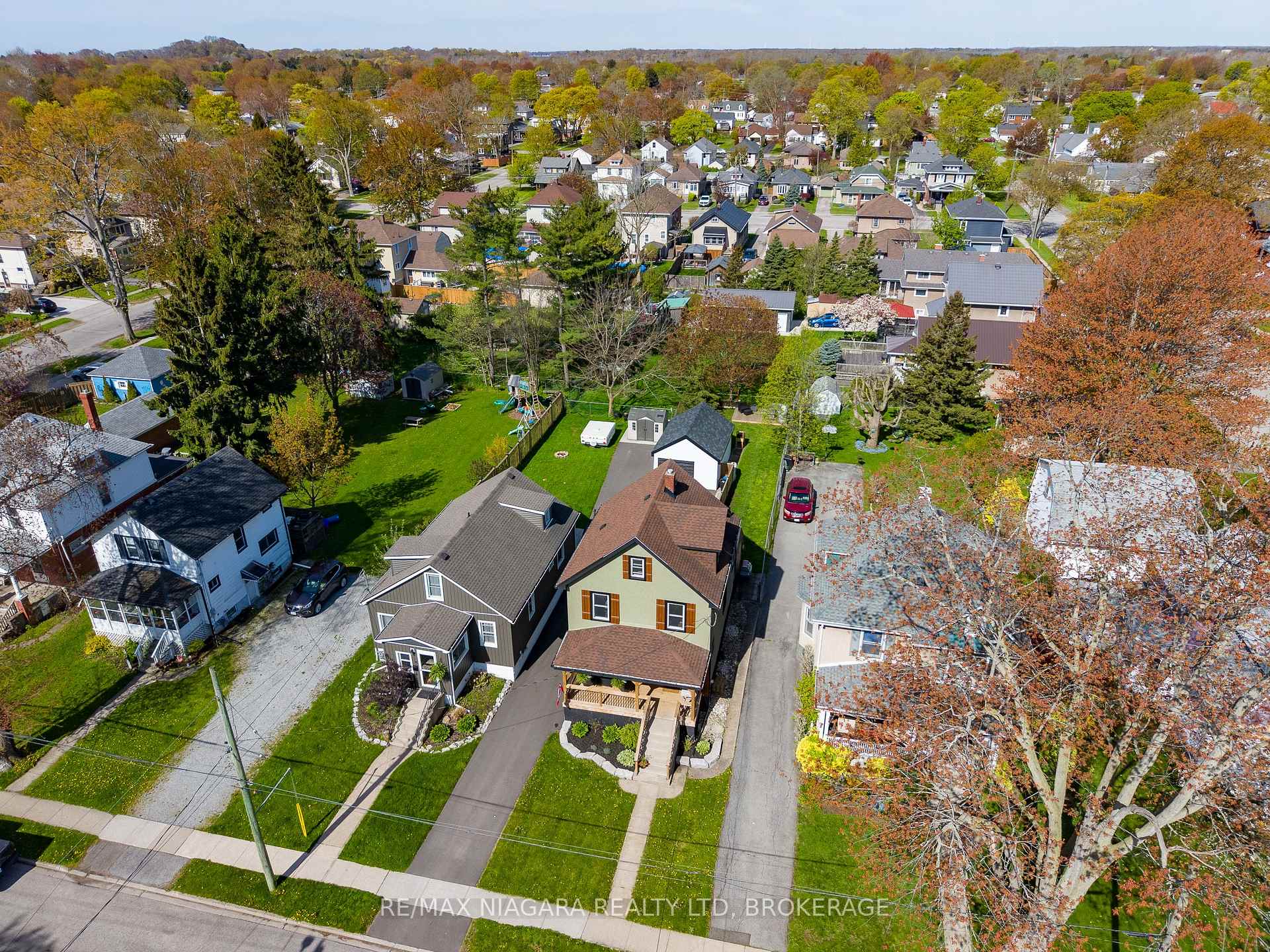 Photo 45 of 168 Steele Street, Port Colborne, Sugarloaf — HOMEH