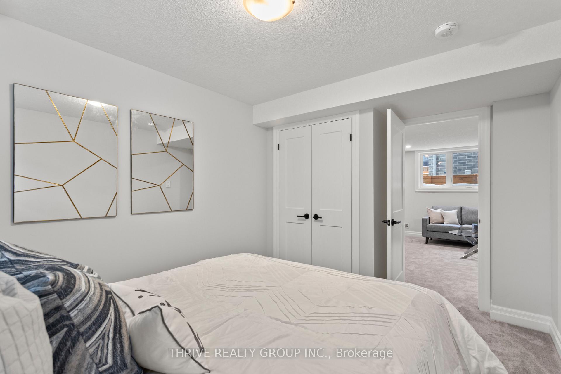 Photo 44 of Unit 5, 1061 Eagletrace Drive, London, North S — HOMEH