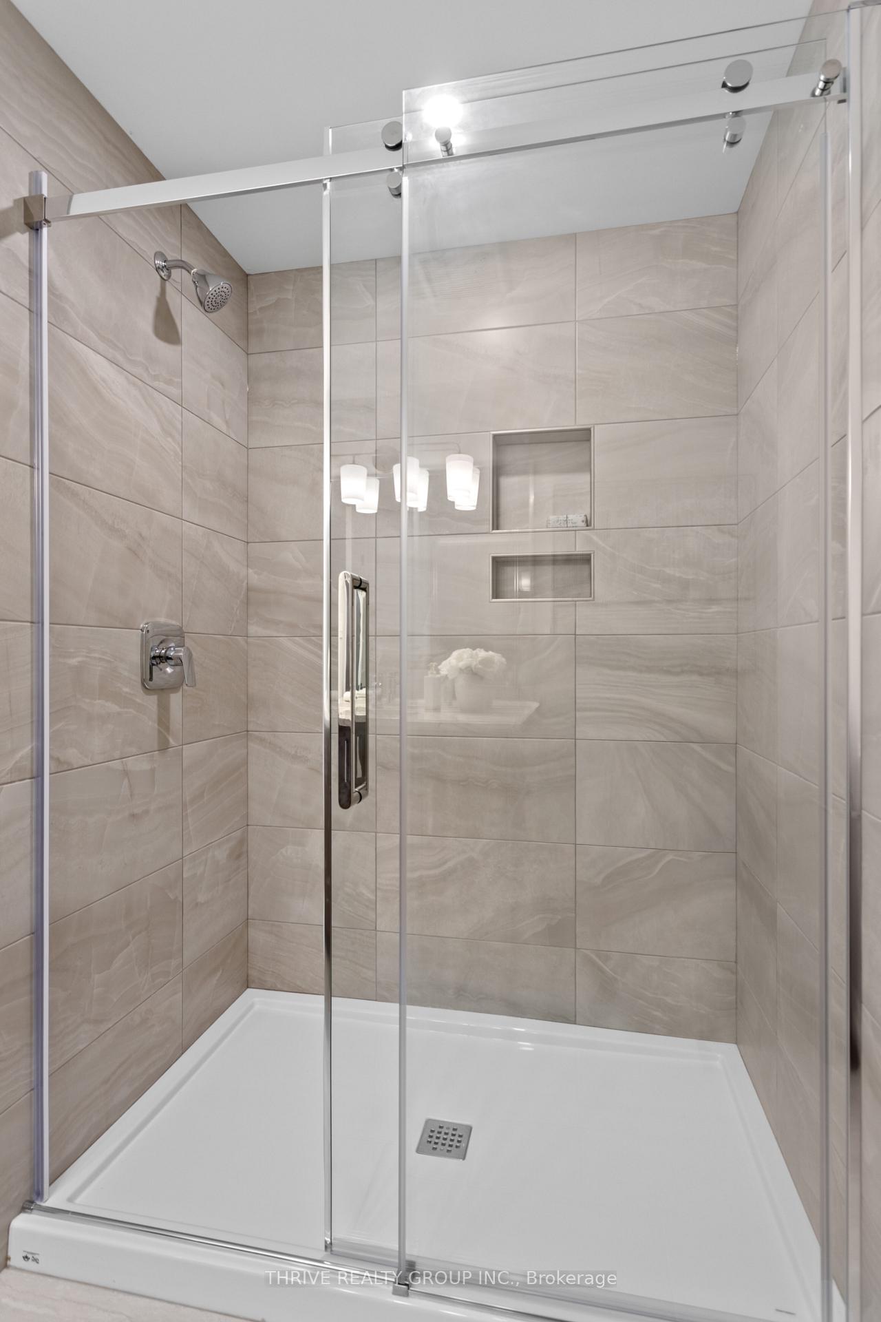 Photo 46 of Unit 5, 1061 Eagletrace Drive, London, North S — HOMEH