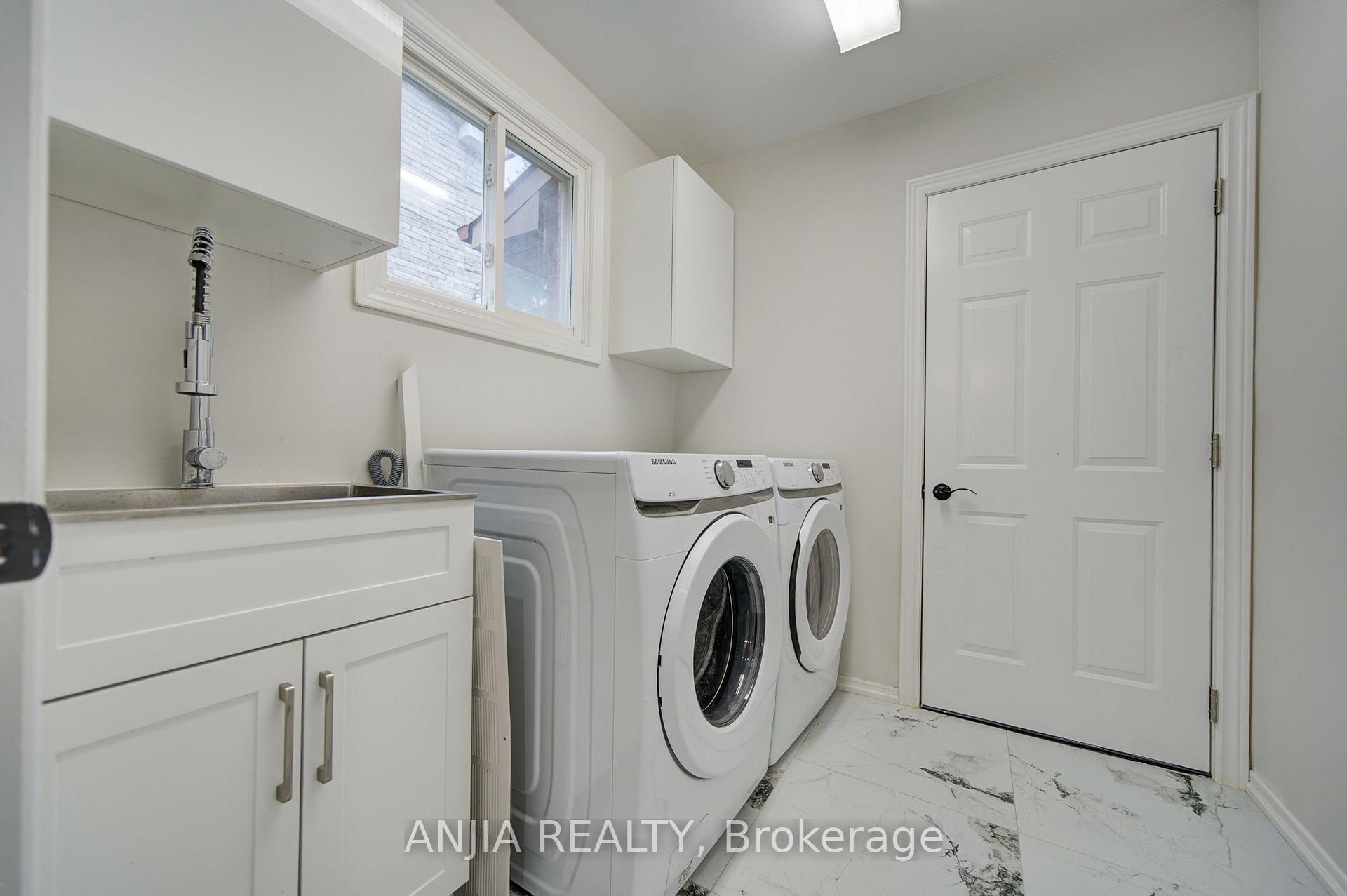 Photo 17 of 31 Spanhouse Crescent, Markham, Unionville — HOMEH
