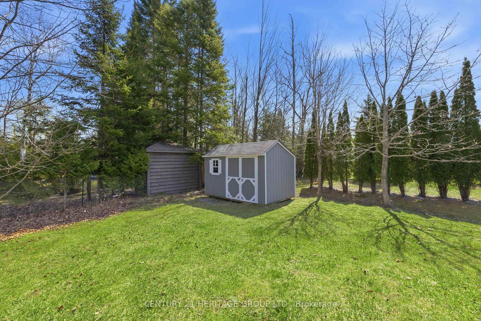 Photo 43 of 27 Creek Drive, Georgina, Pefferlaw — HOMEH