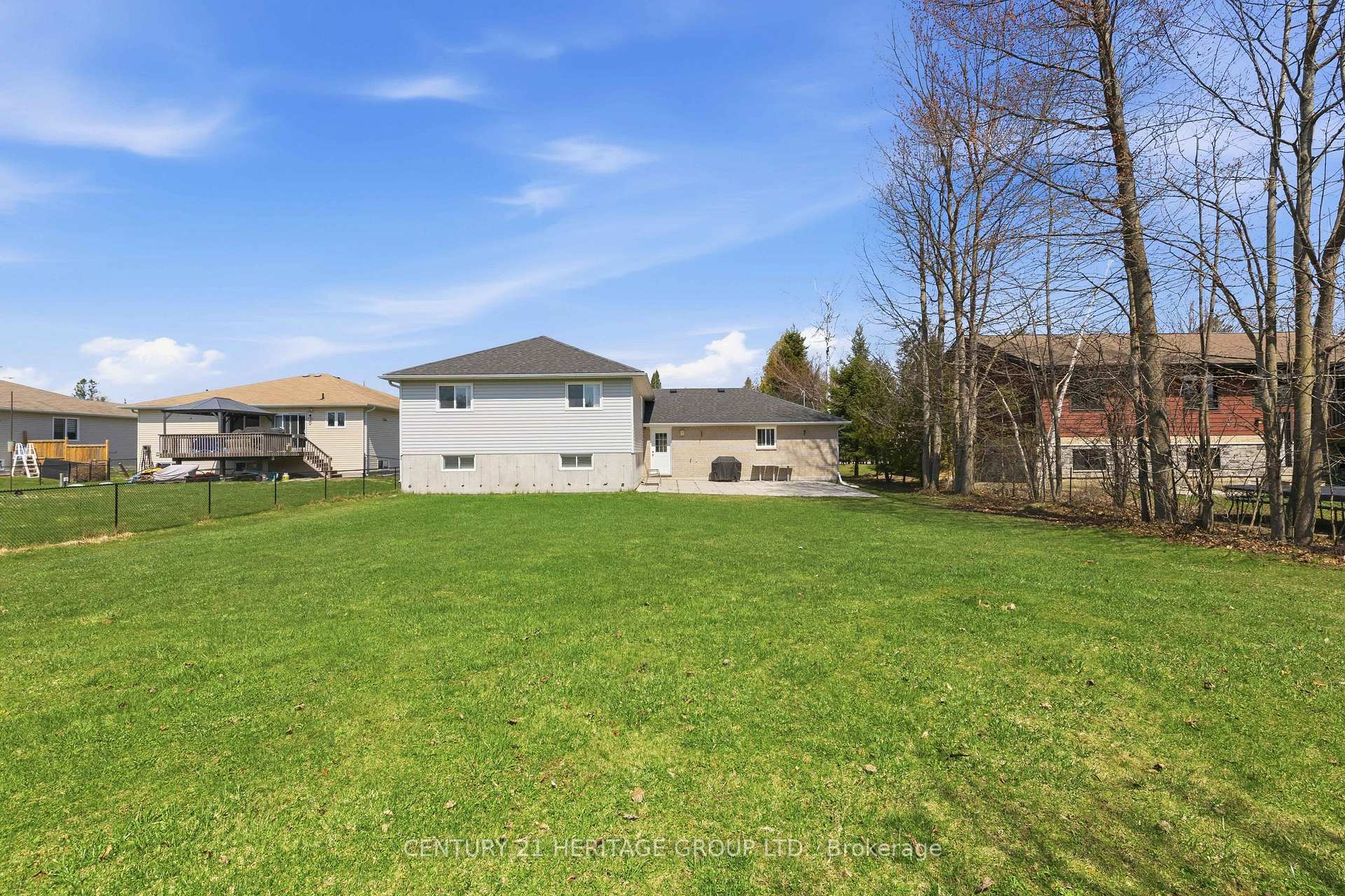 Photo 45 of 27 Creek Drive, Georgina, Pefferlaw — HOMEH