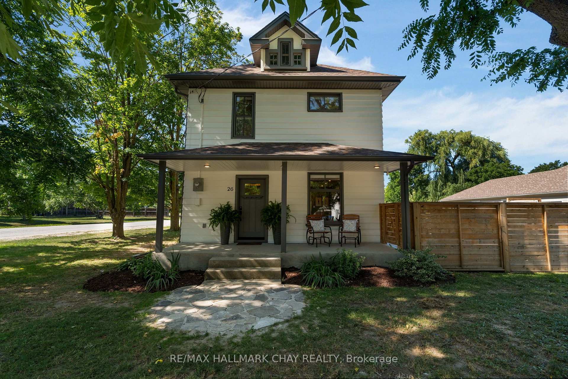 Photo 1 of 26 Edward Street W, Clearview, Creemore — HOMEH
