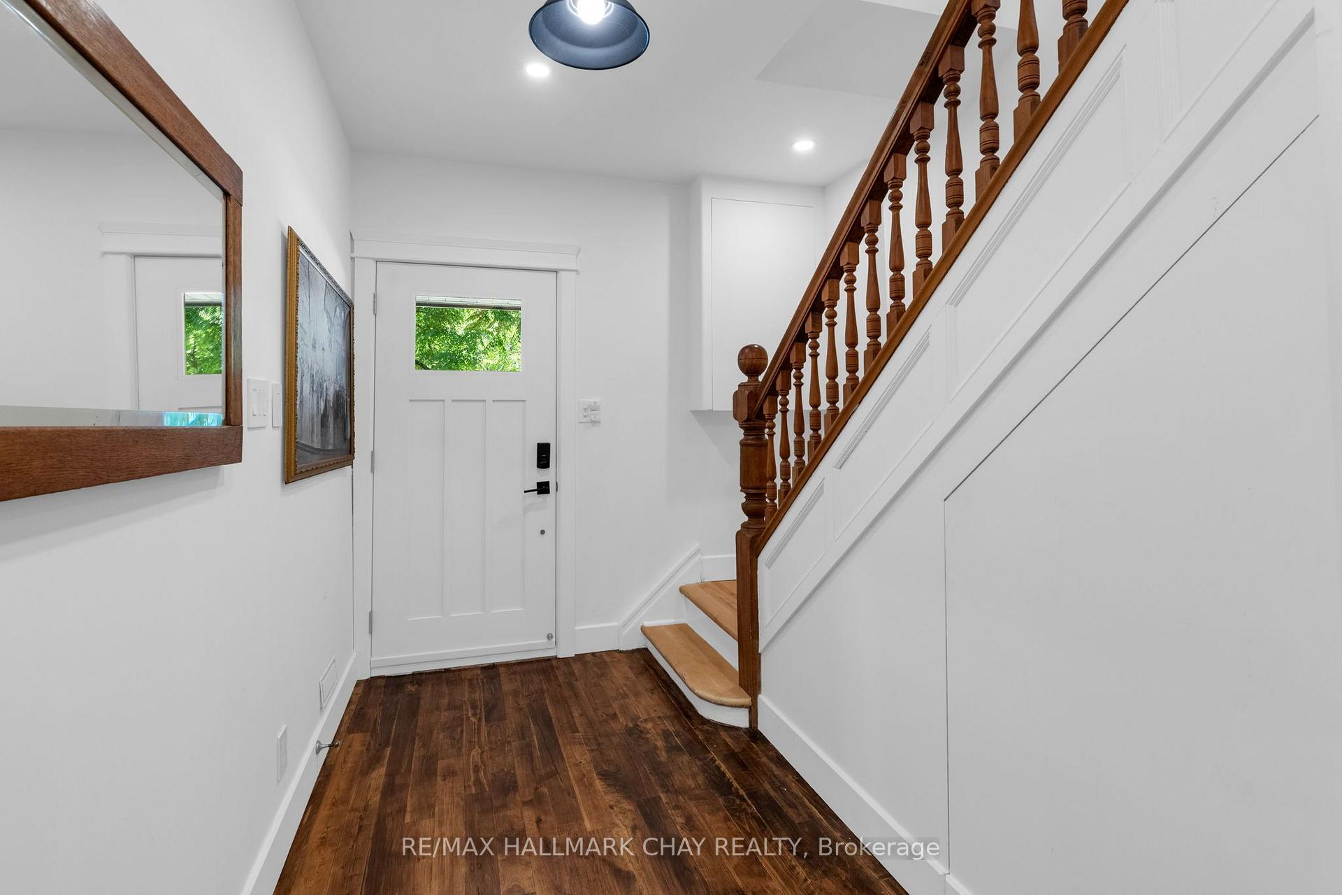 Photo 5 of 26 Edward Street W, Clearview, Creemore — HOMEH