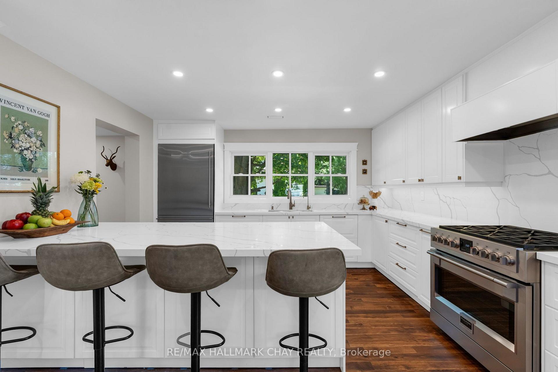 Photo 9 of 26 Edward Street W, Clearview, Creemore — HOMEH