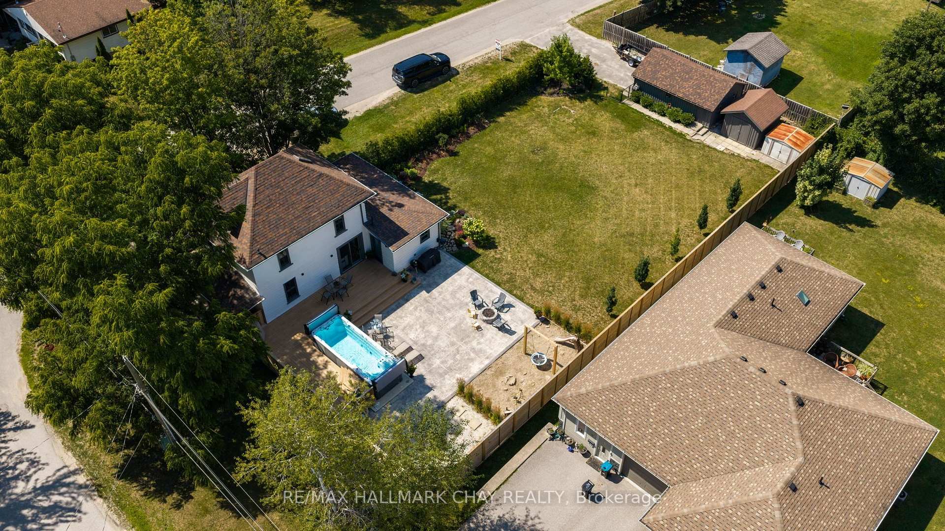 Photo 58 of 26 Edward Street W, Clearview, Creemore — HOMEH