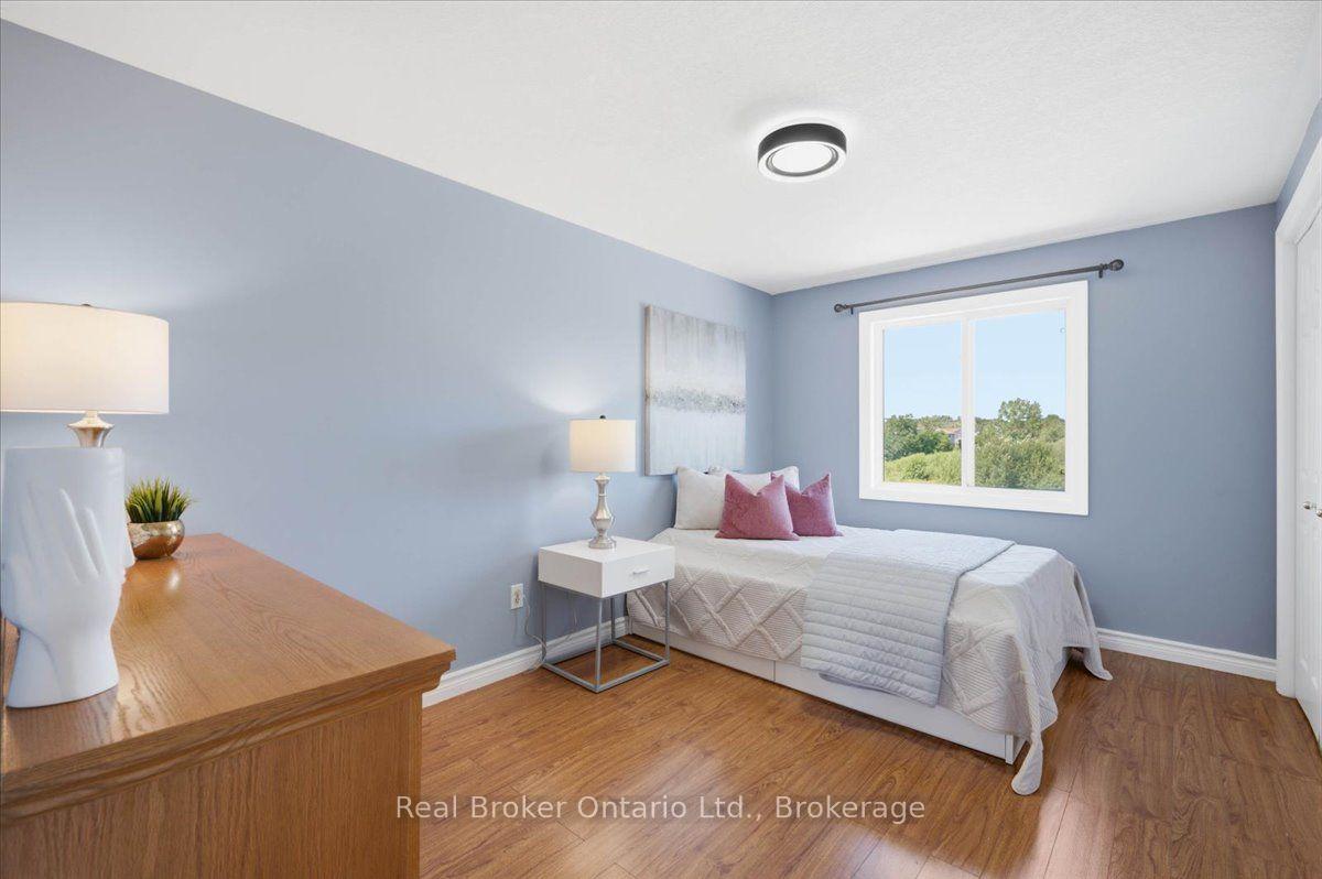 Photo 23 of 12 Castlebury Drive, Guelph, Willow West/Sugarbush/West Acres — HOMEH
