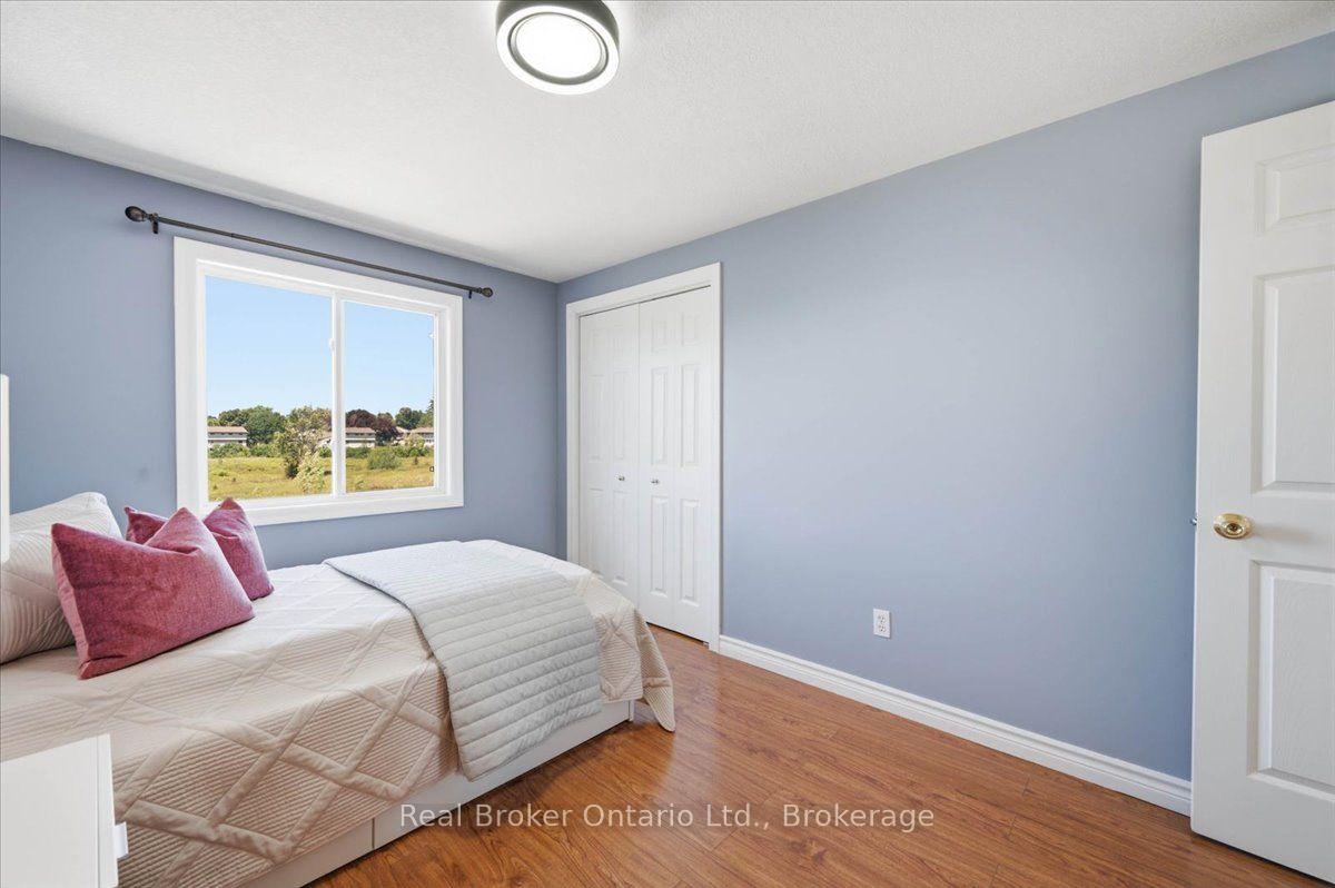 Photo 24 of 12 Castlebury Drive, Guelph, Willow West/Sugarbush/West Acres — HOMEH
