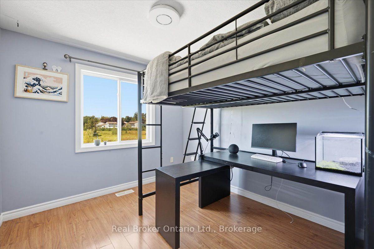 Photo 25 of 12 Castlebury Drive, Guelph, Willow West/Sugarbush/West Acres — HOMEH