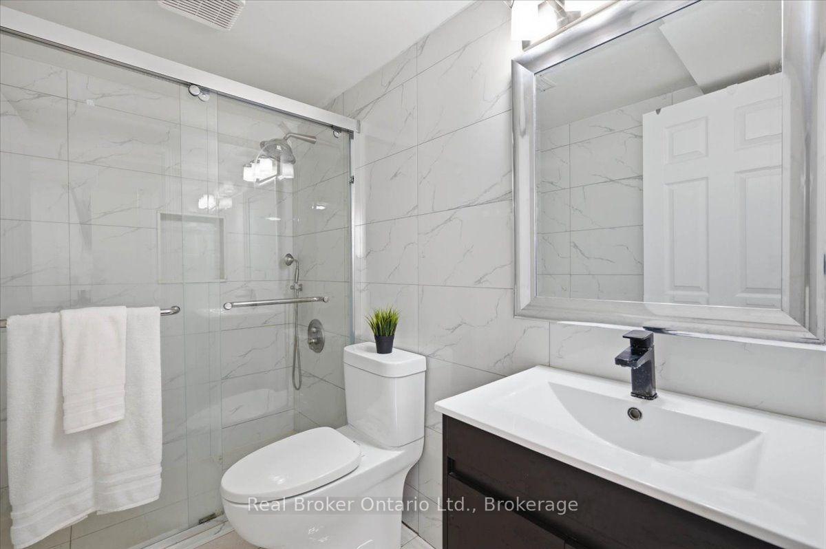 Photo 32 of 12 Castlebury Drive, Guelph, Willow West/Sugarbush/West Acres — HOMEH