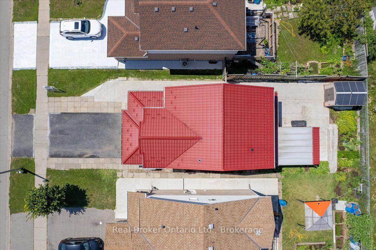 Photo 44 of 12 Castlebury Drive, Guelph, Willow West/Sugarbush/West Acres — HOMEH