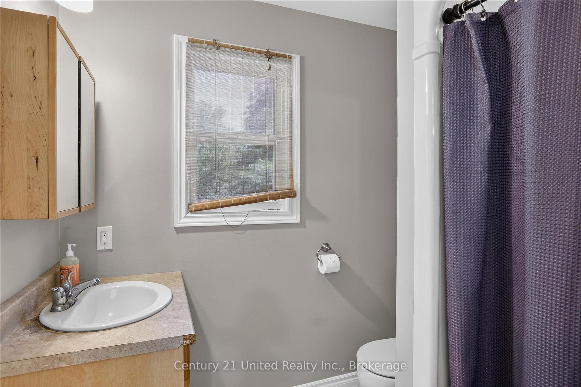 Photo 19 of 923 Rock Road, Douro-Dummer — HOMEH