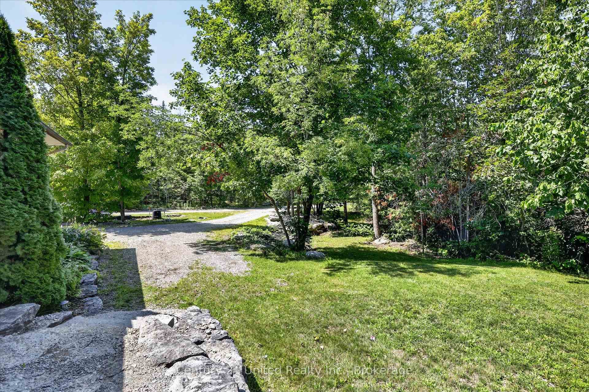Photo 41 of 923 Rock Road, Douro-Dummer — HOMEH