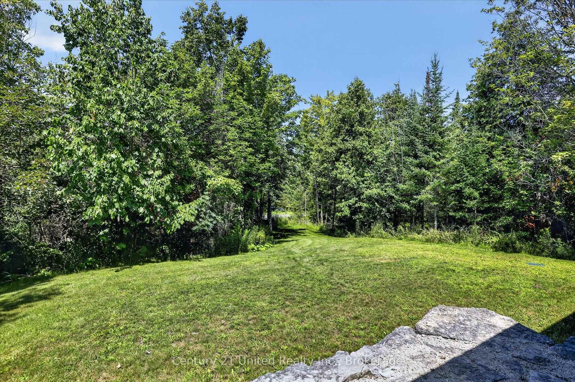 Photo 42 of 923 Rock Road, Douro-Dummer — HOMEH