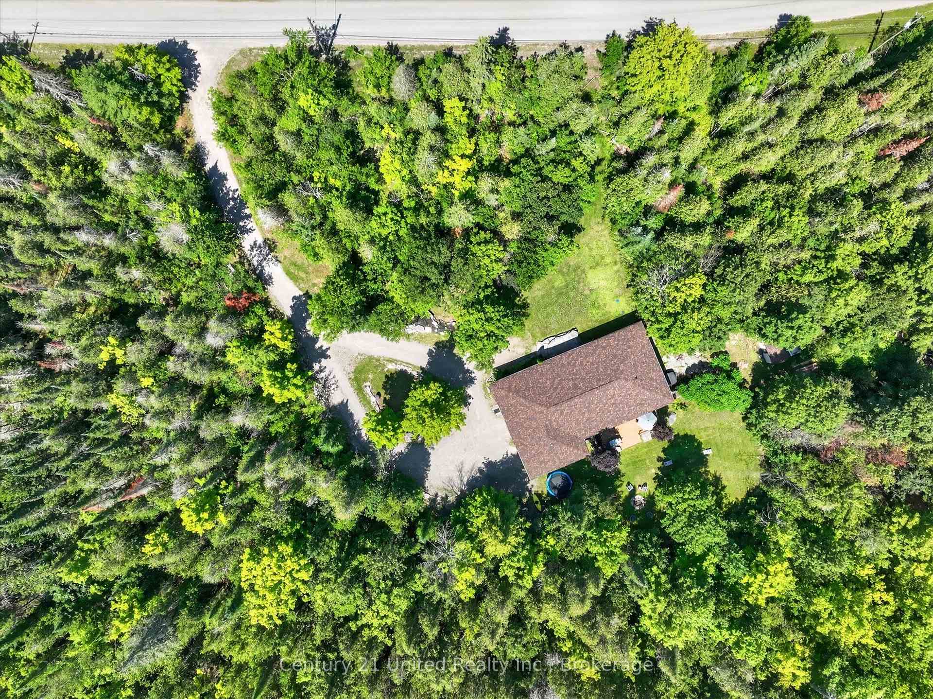 Photo 45 of 923 Rock Road, Douro-Dummer — HOMEH