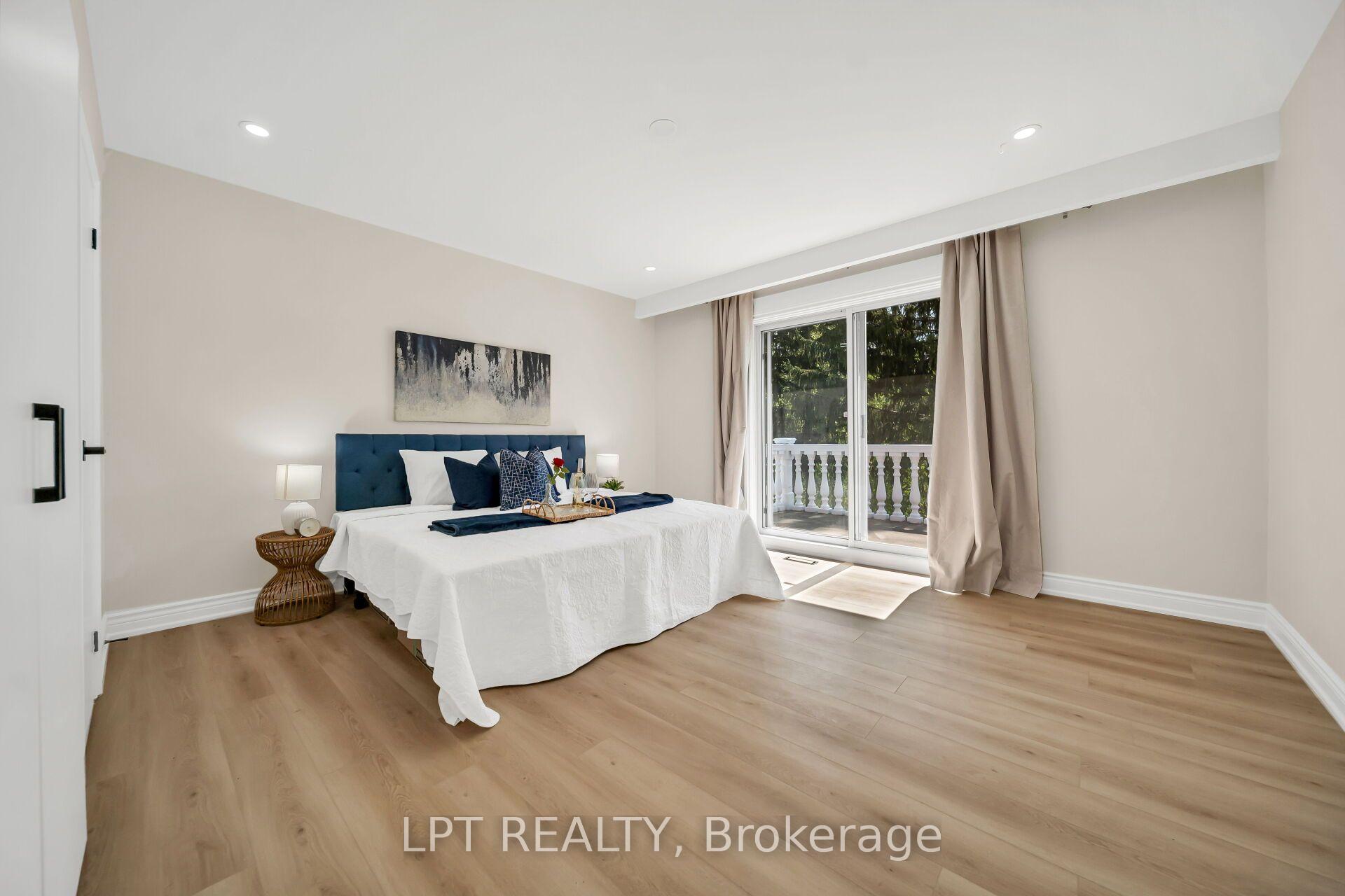 Photo 14 of 41 Keegan Crescent, North York, York University Heights — HOMEH