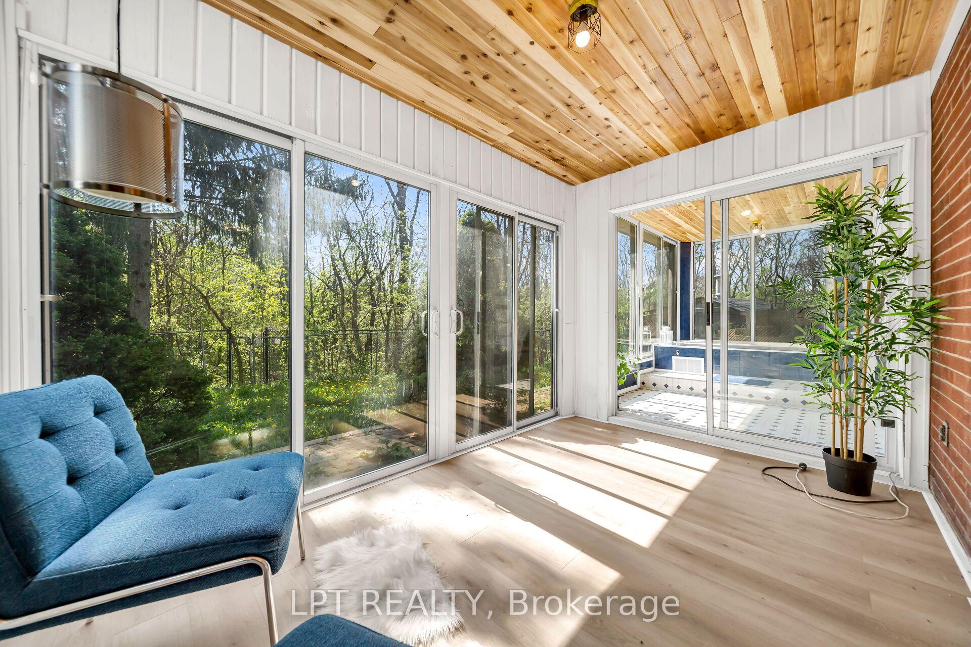 Photo 31 of 41 Keegan Crescent, North York, York University Heights — HOMEH