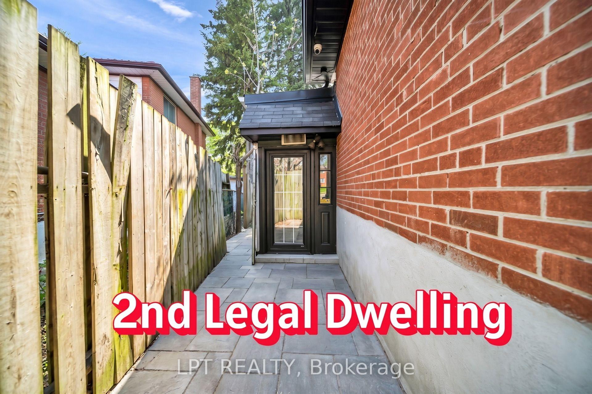 Photo 32 of 41 Keegan Crescent, North York, York University Heights — HOMEH