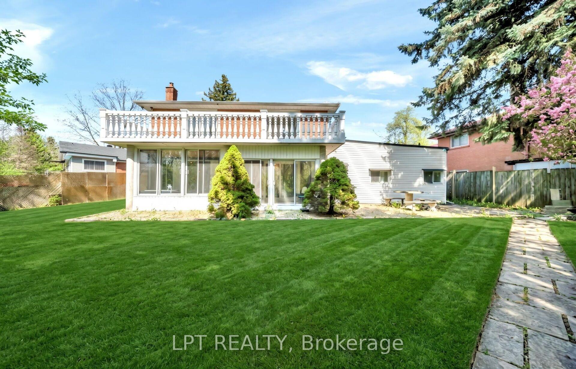Photo 45 of 41 Keegan Crescent, North York, York University Heights — HOMEH