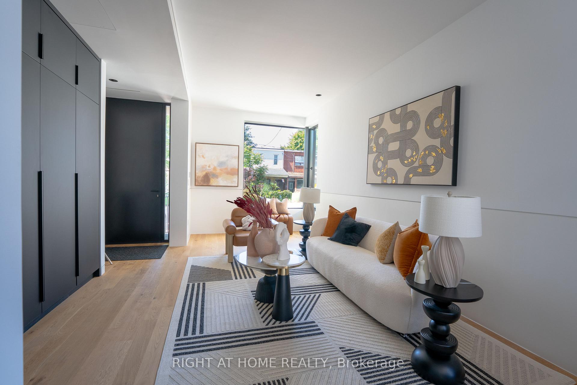 Photo 10 of 79 Northcote Avenue, Toronto, Little Portugal — HOMEH