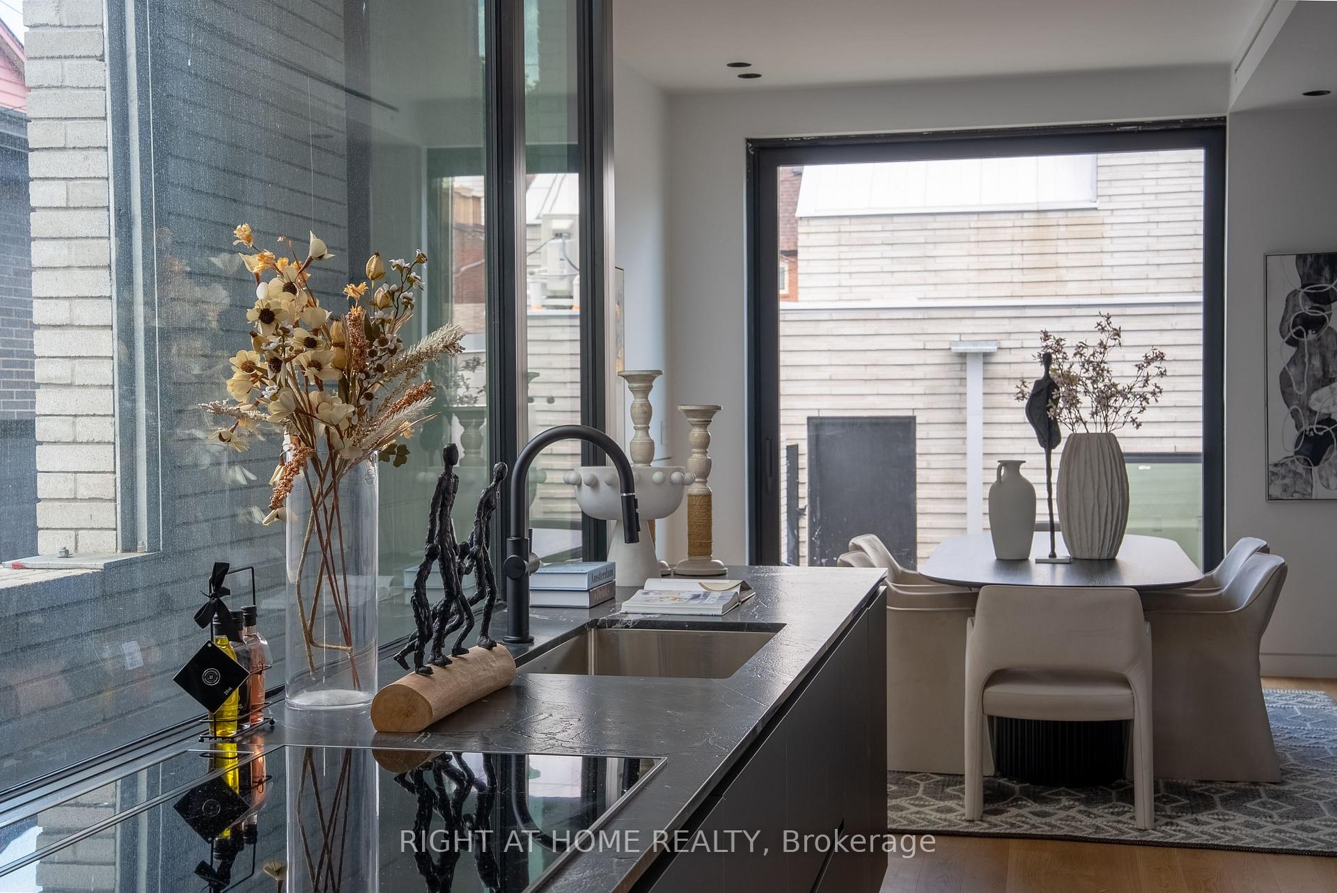 Photo 37 of 79 Northcote Avenue, Toronto, Little Portugal — HOMEH