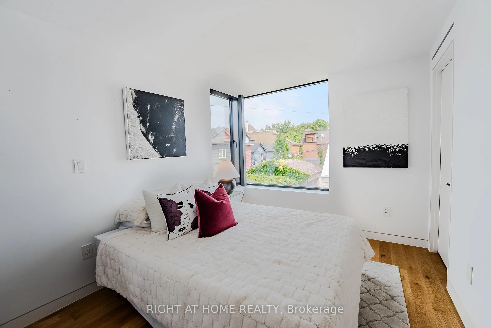 Photo 43 of 79 Northcote Avenue, Toronto, Little Portugal — HOMEH