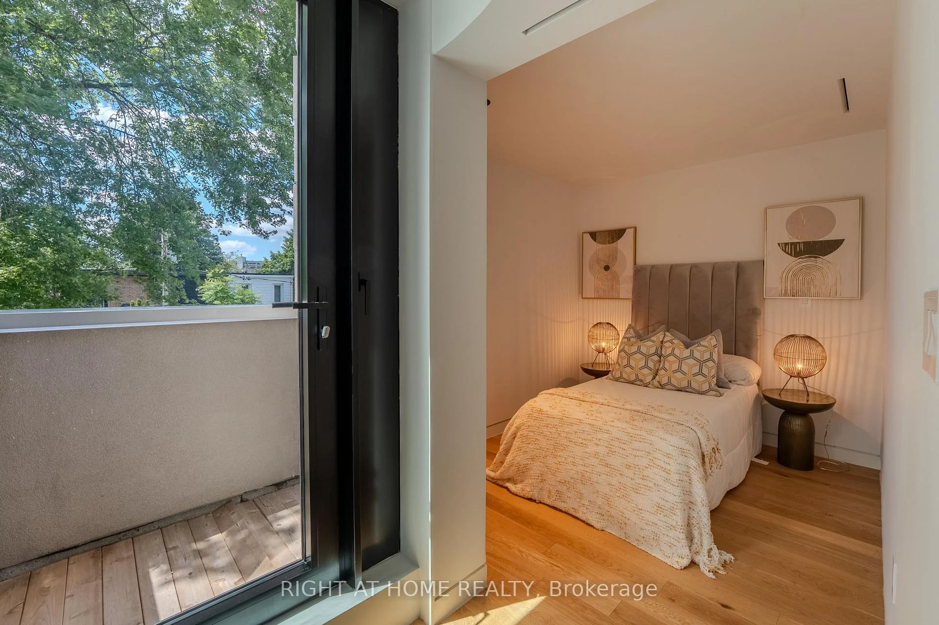 Photo 62 of 79 Northcote Avenue, Toronto, Little Portugal — HOMEH