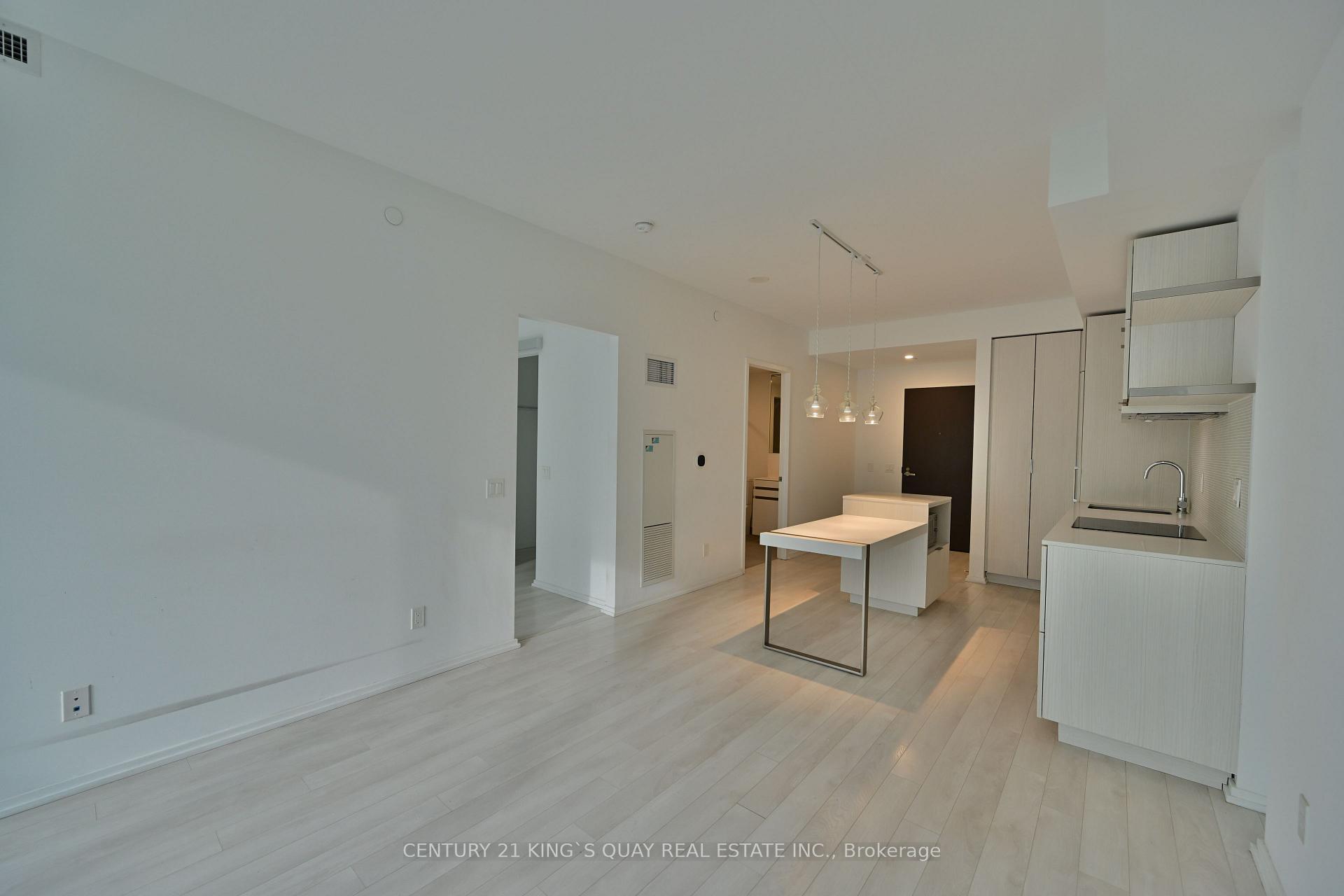 Photo 8 of Unit 1907, 197 Yonge Street, Toronto, Church-Yonge Corridor — HOMEH