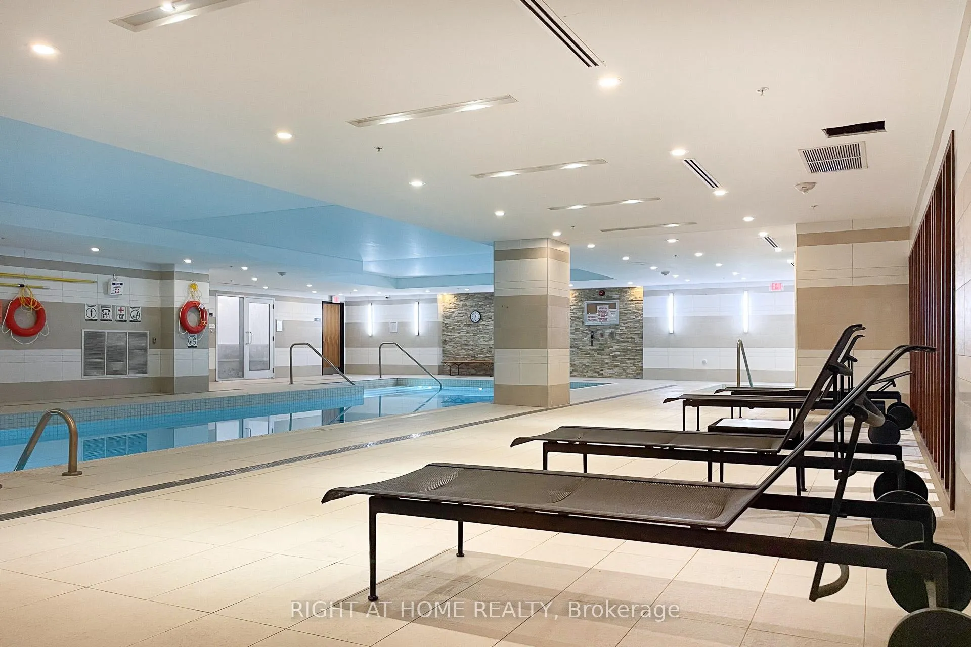 Photo 27 of Unit 421, 111 St Clair Avenue W, Toronto, Yonge-St. Clair — HOMEH