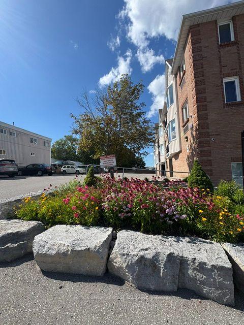Photo 1 of Unit 302, 108 Water Street, Scugog, Port Perry — HOMEH