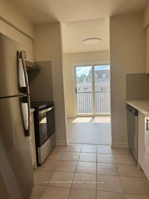 Photo 8 of Unit 302, 108 Water Street, Scugog, Port Perry — HOMEH