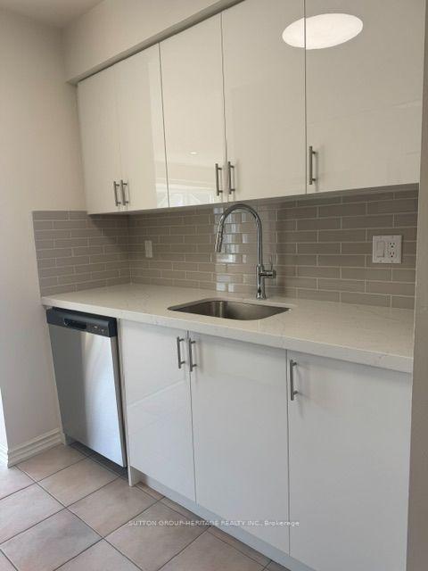 Photo 9 of Unit 302, 108 Water Street, Scugog, Port Perry — HOMEH