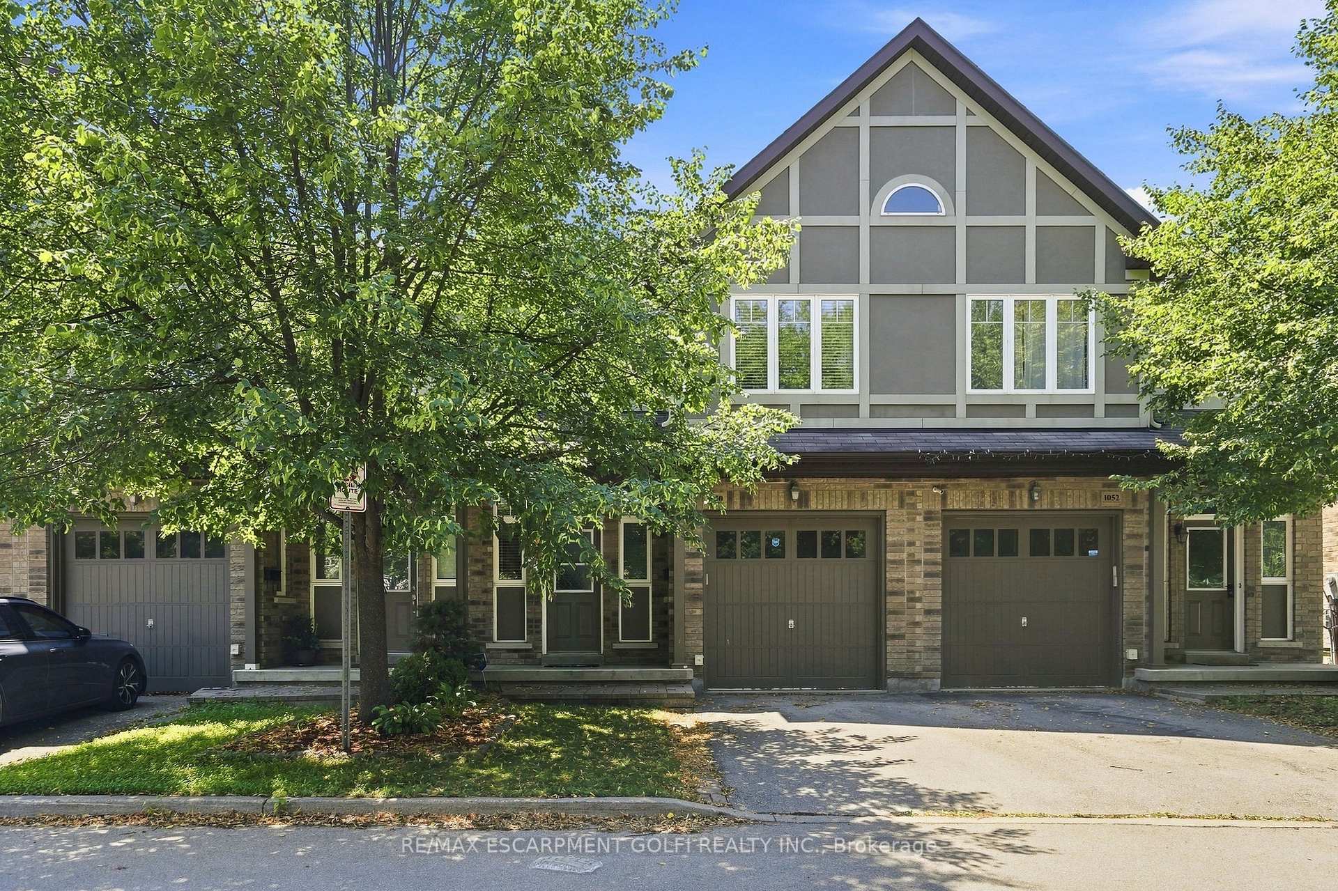 Photo 1 of 1050 Ryckman Common, Burlington, Freeman — HOMEH