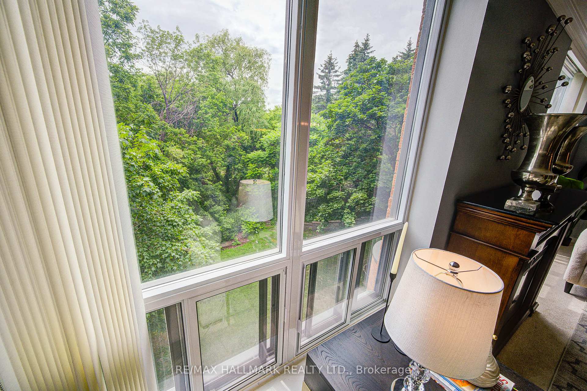 Photo 19 of Unit 208, 30 Wilson Street, Markham, Old Markham Village — HOMEH