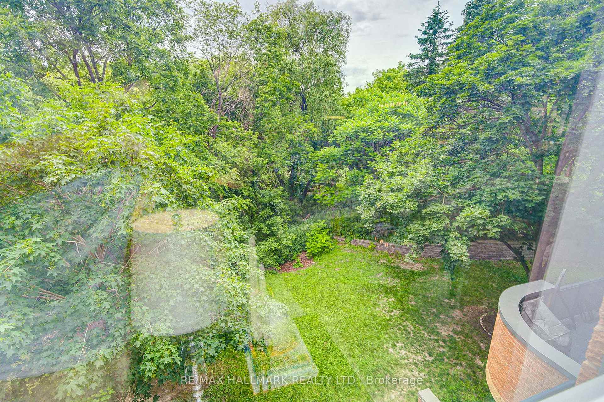 Photo 20 of Unit 208, 30 Wilson Street, Markham, Old Markham Village — HOMEH