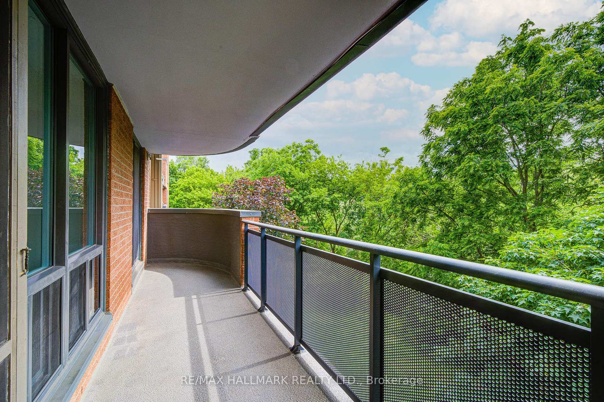 Photo 22 of Unit 208, 30 Wilson Street, Markham, Old Markham Village — HOMEH