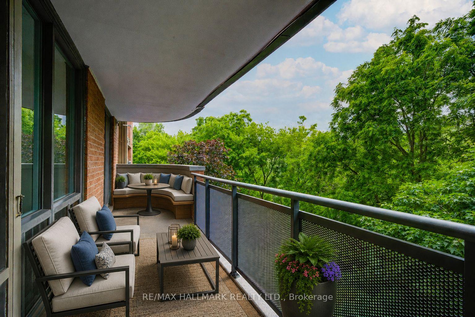 Photo 23 of Unit 208, 30 Wilson Street, Markham, Old Markham Village — HOMEH