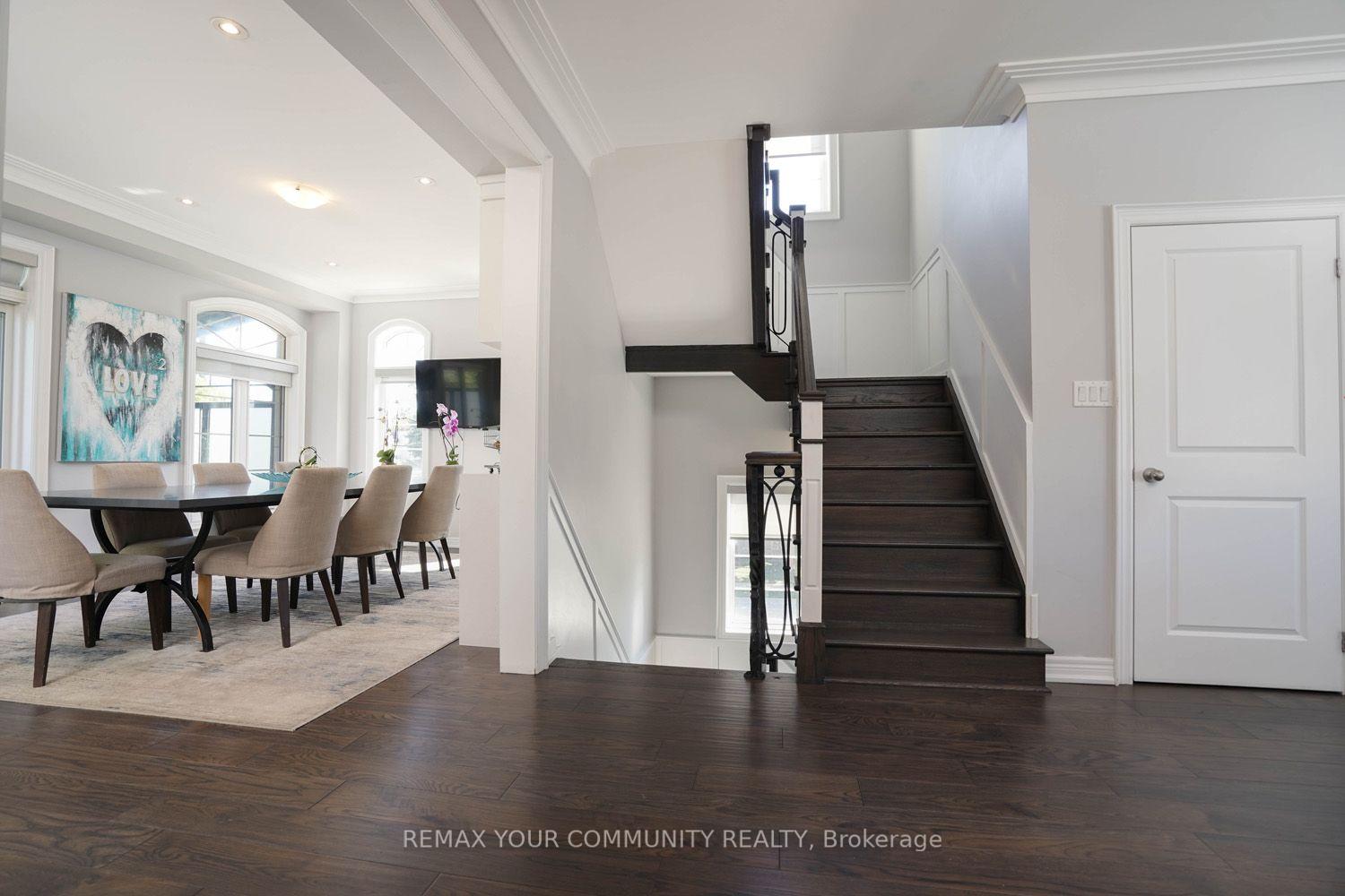 Photo 11 of 6 Globemaster Lane, Richmond Hill, Oak Ridges — HOMEH