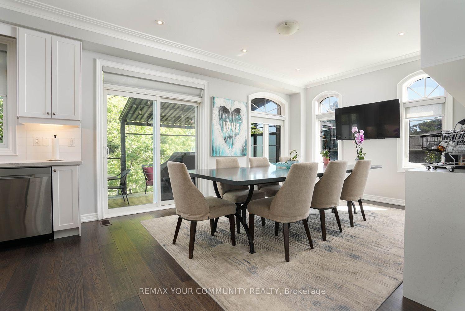 Photo 17 of 6 Globemaster Lane, Richmond Hill, Oak Ridges — HOMEH