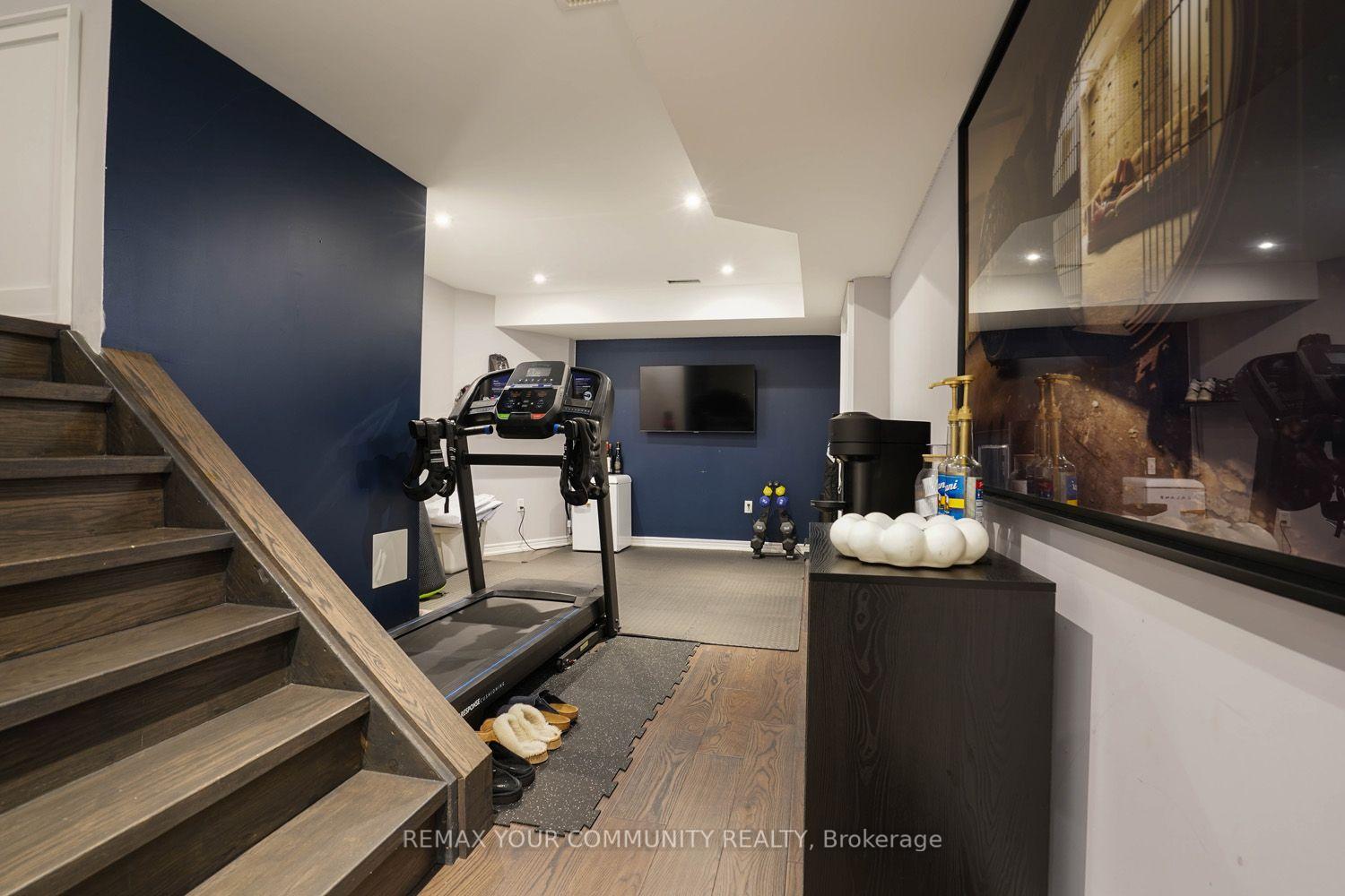 Photo 28 of 6 Globemaster Lane, Richmond Hill, Oak Ridges — HOMEH