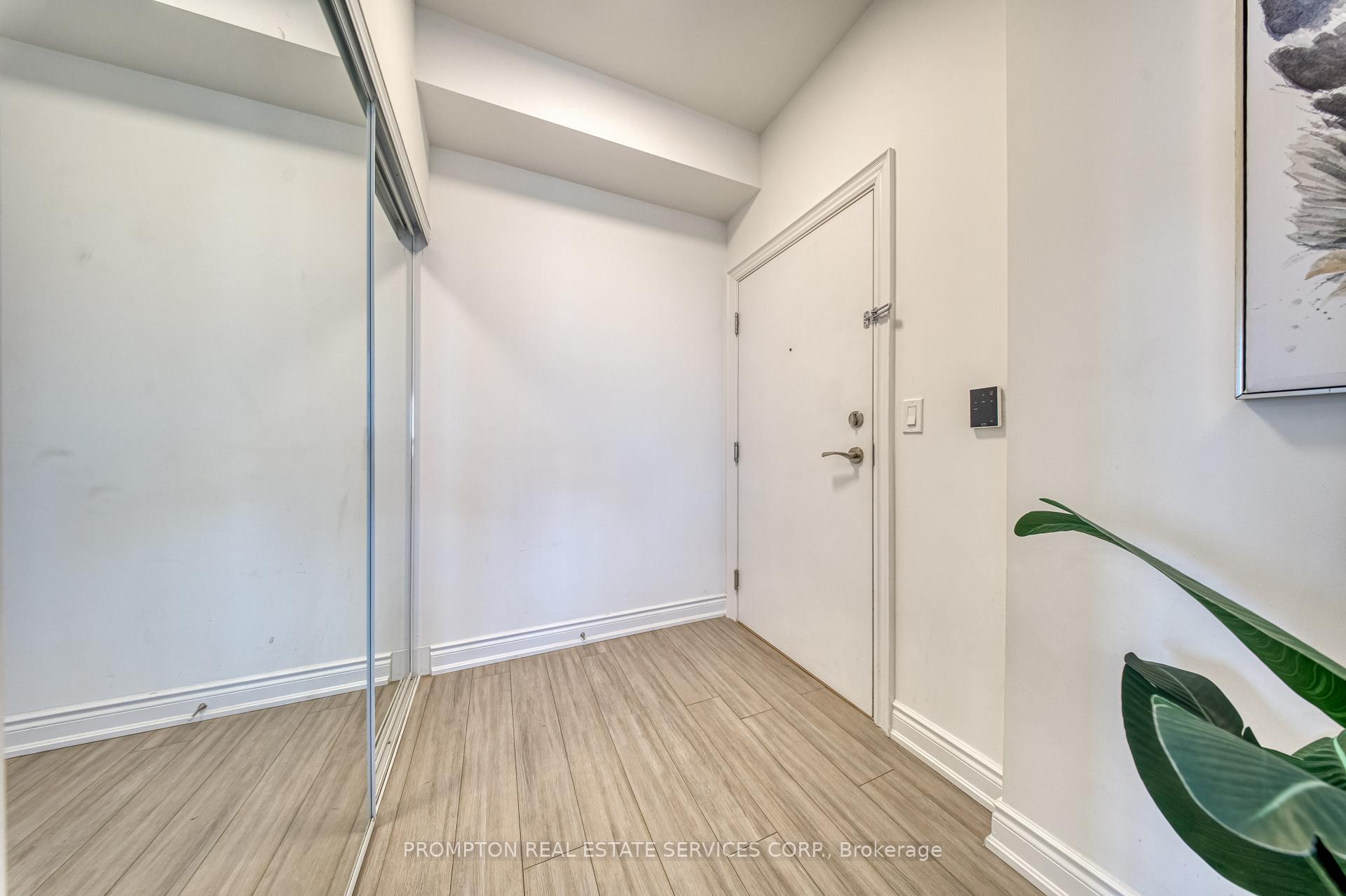 Photo 5 of Unit 1208, 38 Cedarland Drive, Markham, Unionville — HOMEH
