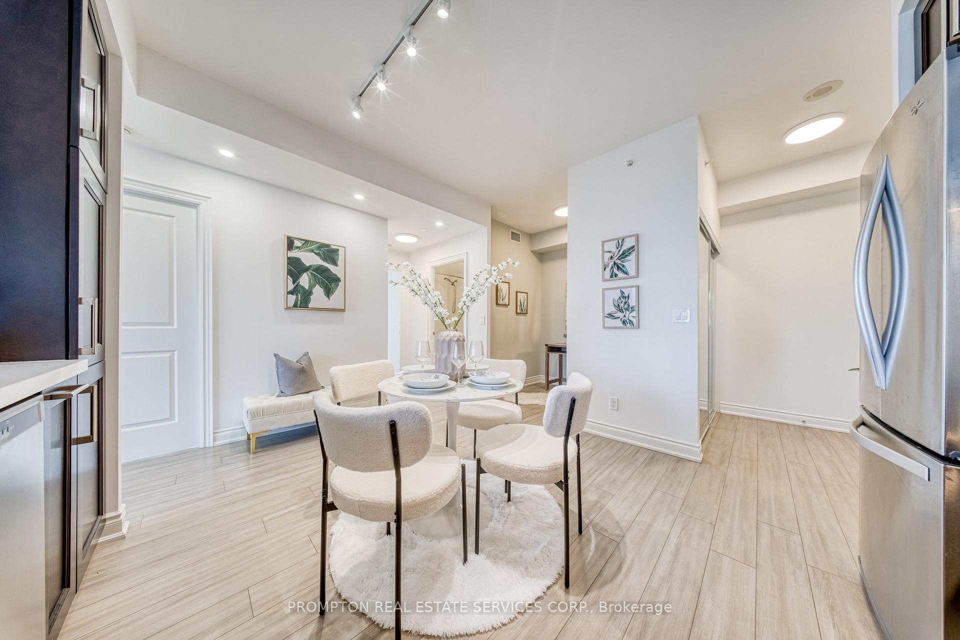 Photo 11 of Unit 1208, 38 Cedarland Drive, Markham, Unionville — HOMEH