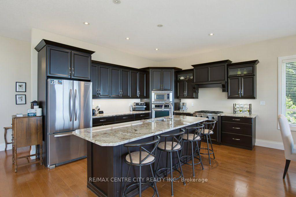 Photo 24 of 174 Brayside Street, Central Elgin, Port Stanley — HOMEH