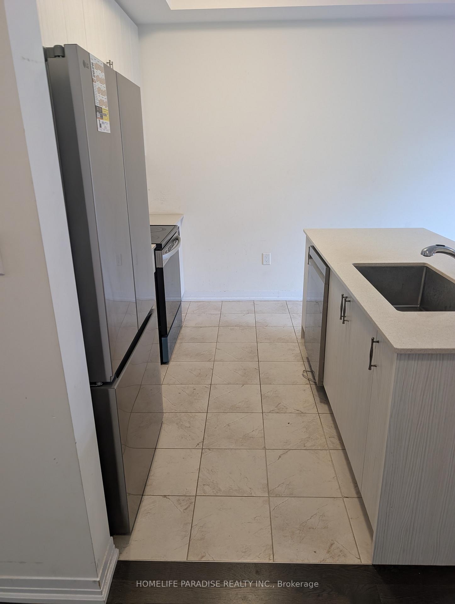 Photo 6 of Unit 3, 15 Blacklock Street E, Cambridge, Westview — HOMEH